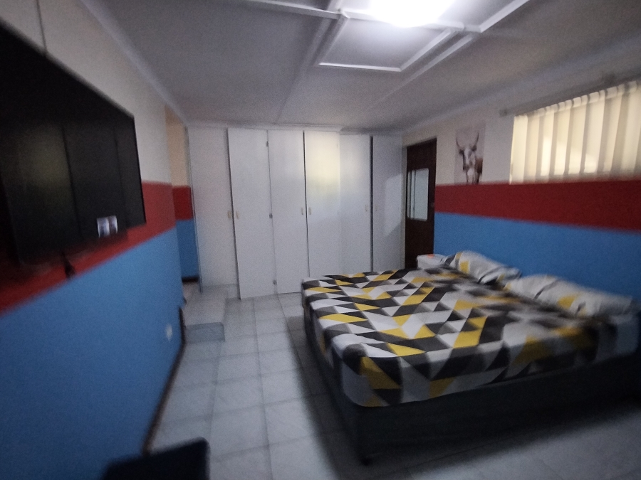 To Let 4 Bedroom Property for Rent in Brandwag Western Cape